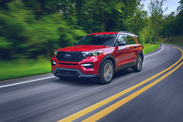 2022 Ford Explorer Review, Pricing, and Specs